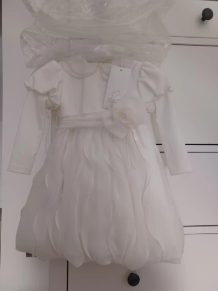 Abito Battesimo bimba NUOVO. Modì, 9 mesi, avorio. - Immagine 2 di 4