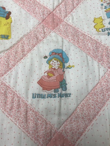 Vintage Baby Quilt Blanket Nursery Rhyme Characters Bo Peep Jack Horner - Imagen 12 de 13