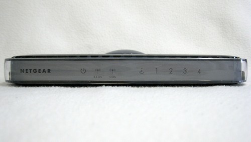 Netgear WNDR3300 Dual Band 4-Port 10/100 Wireless WiFi Router VERY GOOD - TESTED - Picture 3 of 8