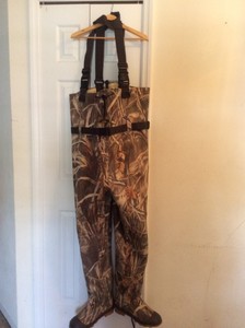 Redhead bone-dry neoprene waders Teen lesbian dom