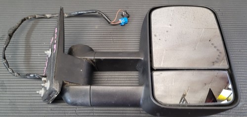 03-07 Chevy Suburban 2500 Tow Mirror w/Signal Right Side