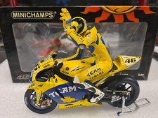 SET YAMAHA YZR-M1 MOTO GP 2006 + FIGURINO V.ROSSI 1/12