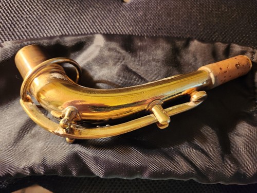 Rare Gold Plated Frank Holton Saxaphone - Picture 16 of 16