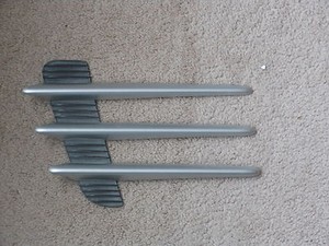 04 05 06 07 08 Chrysler Crossfire Left Fender Grille 2004