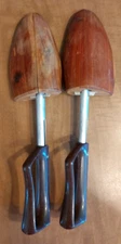 Cedar Wood Shoe Keeper Form Pair Travel Tree Rochester Shoe Tree Co. size 4 1920
