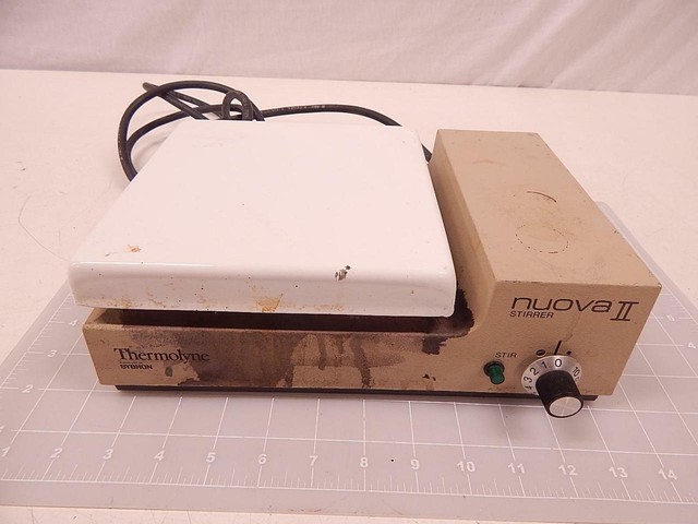 Thermolyne midget stir plate Thermolyne midget stir plate
