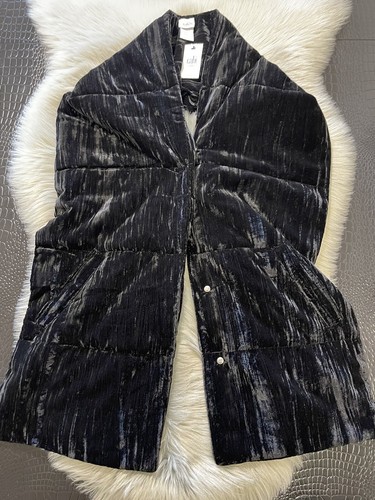 NWT CAbi Drama Scarf Black Crushed Velvet Velour Snap Buttons $80 - Picture 3 of 10
