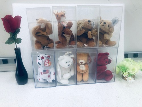 Lot of 8 Ty Beanie Babies Collection with Tags in acrylic case - Picture 4 of 5