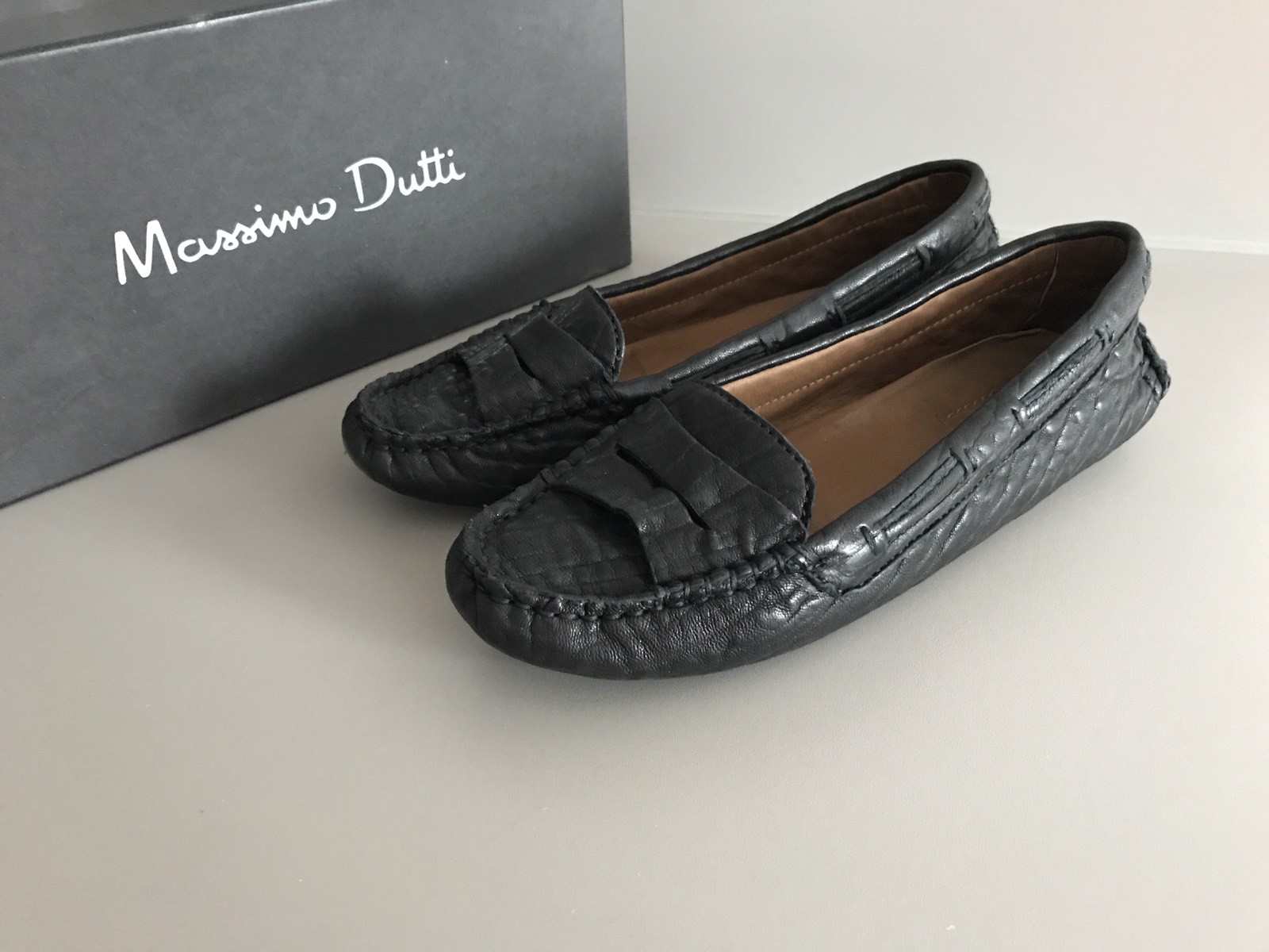 MASSIMO DUTTI MOCCASINS MODELL MOCASIN ANTFAZ GR.37 IN SCHWARZ HALBSCHUHE MASSIMO DUTTI MOCCASINS MOCASIN MODELL MOCASIN MOCCASINS ANTFAZ GR.37 IN SCHWARZ HALBSCHUHE 787e81