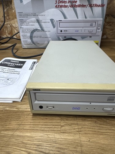 Yamaha CRW4416SX Lecteur CD-ROM CD-R CD-RW externe SCSI 4X 4X 16X - Boîte - Manuel - Photo 2/14