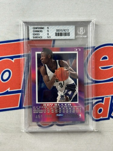 1996-97 Skybox E-X2000 Ray Allen RC Rookie Credenziali /499 BGS 7.5 - Foto 2 di 2