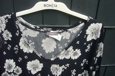 Neue Tunika von Yessica Gr. L/44/46, weite 3/4 Ärmel, 100% Viskose, ca. 77 cm
