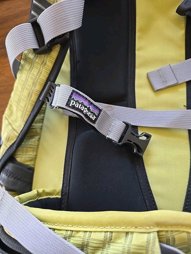 Patagonia Outer Limits Ski Snowboard Pack Ergo Hard Frame Backcountry 20x14 - Picture 8 of 20