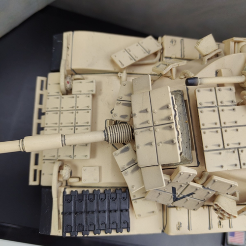 FORCES OF VALOR 1:32 U.S. Marine M60A1 Patton Tank w/ Reactive Armor Kuwait 1991 - Picture 4 of 24