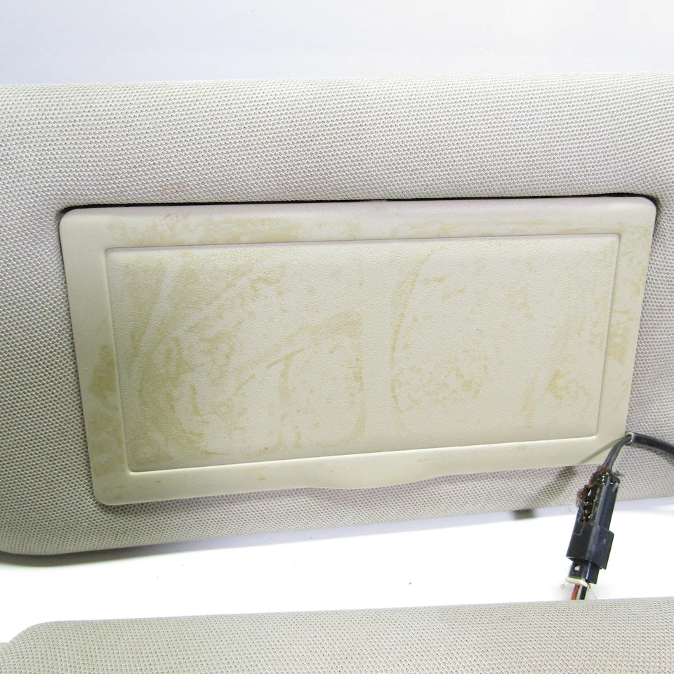 Комплект солнцезащитных козырьков для Pontiac Grand Prix 2004-2008 годов выпуска левая сторона водитель правая пассажирская подсветка - Изображение 2 из 4