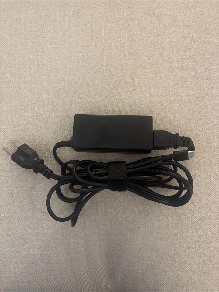 HP 45W USB C Charger Power Adapter - Image 2 of 4