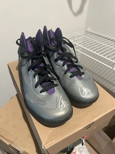 Signed Steph Curry Nike Shoes + Memorabilia From 2013 Accelerate Skills Academy