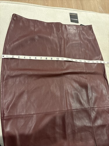 Forever 21+ Plus Size Faux Leather Slit Maxi Skirt Women’s 1X Brown/Aubergine - Picture 3 of 15
