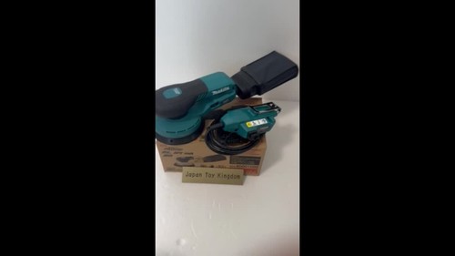 Makita [BO001CGZ] Random Orbit Sander 40V + Battery Adapter 1.6m Body Only - Video 1 of 1