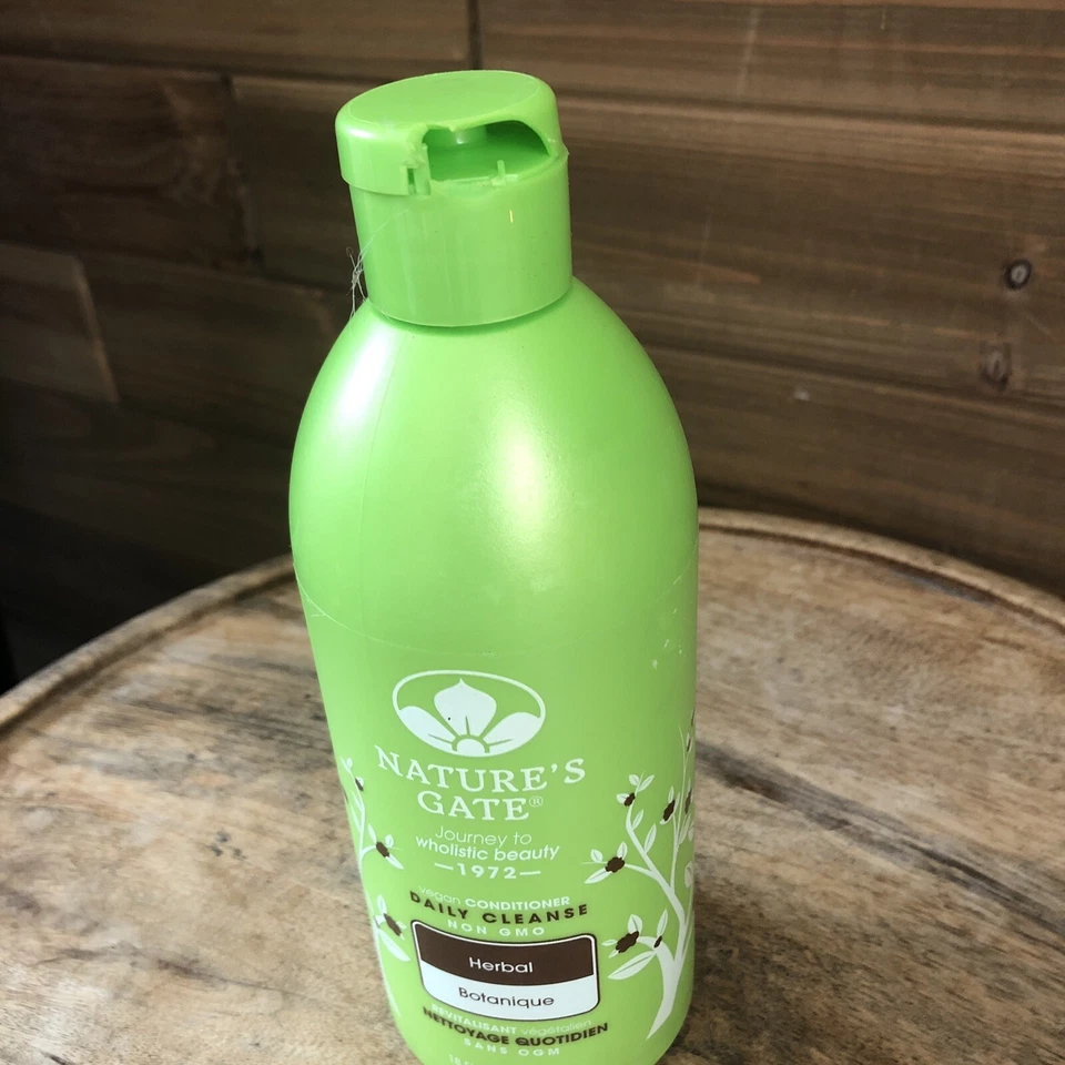 Acondicionador de limpieza diaria Nature's Gate 18 OZ a base de hierbas Foto 2 de 4