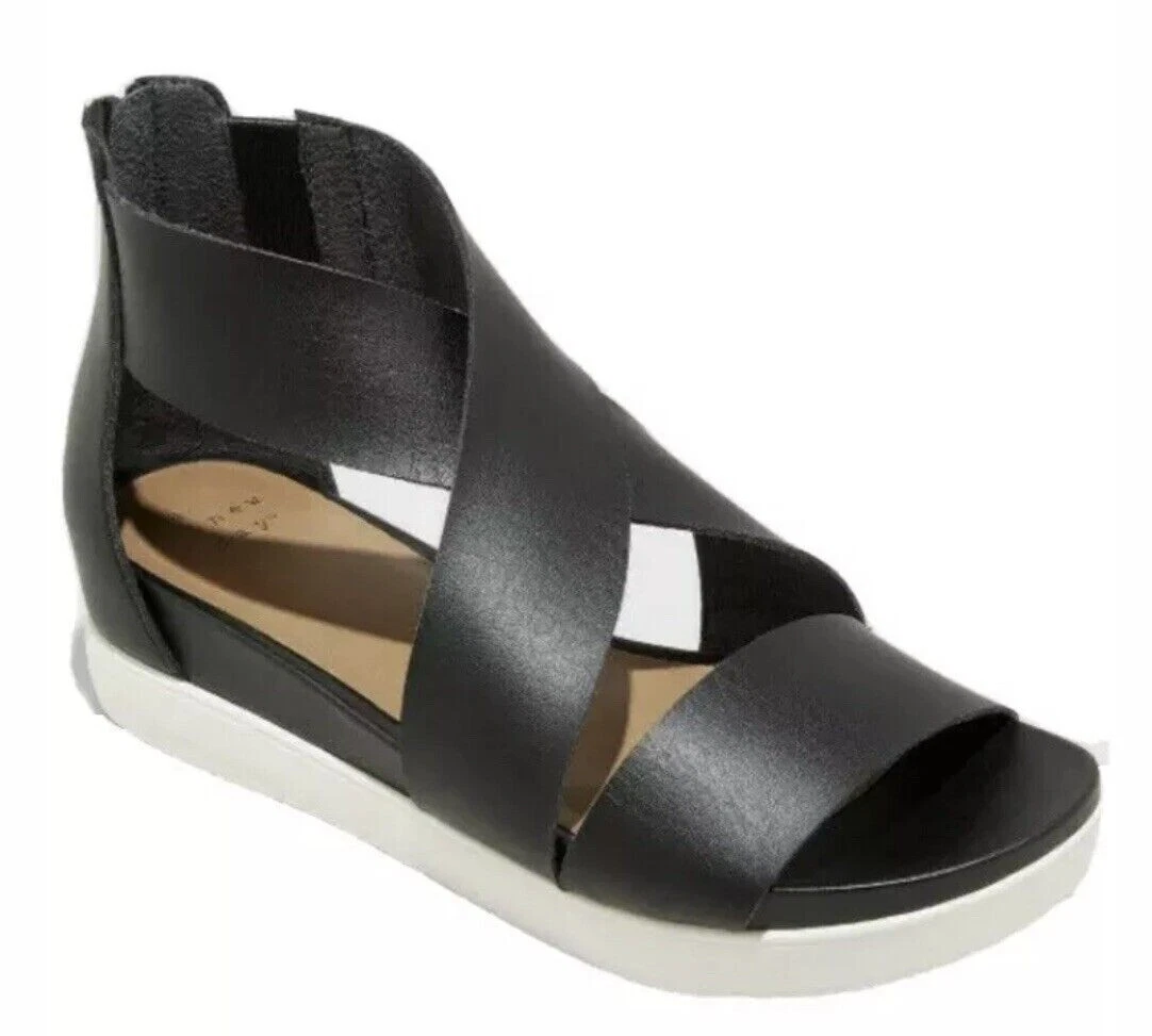 Universal thread hummingbird sandals sale