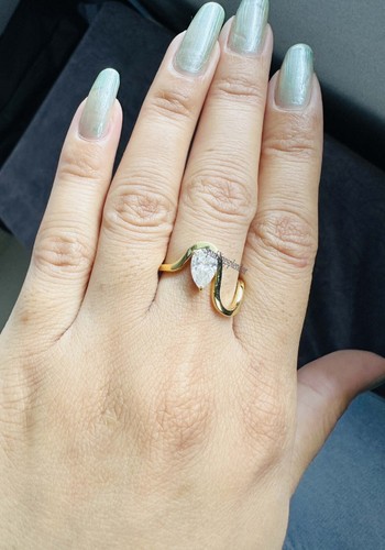 Anello di fidanzamento moderno onda di mare taglio pera moissanite anello di nozze regalo unico lei - Foto 8 di 12