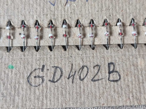 10 pcs D2 D9 D18 D310 Germanium Ge Diode Fuzz Pedals and Crystal Radio, Vintage - Picture 80 of 91