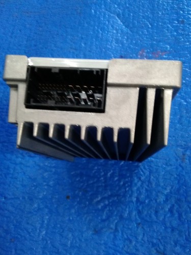 2014 BMW 320 I Raio Amplifier 9312454 - Bild 3 von 4