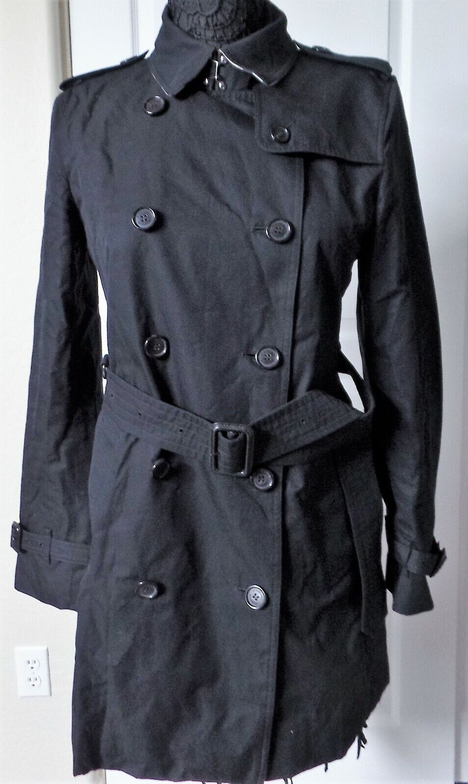 jogger Afhængig Ideel Burberry Kensington Mid Trench Coat - Size 8 - $1790 | eBay