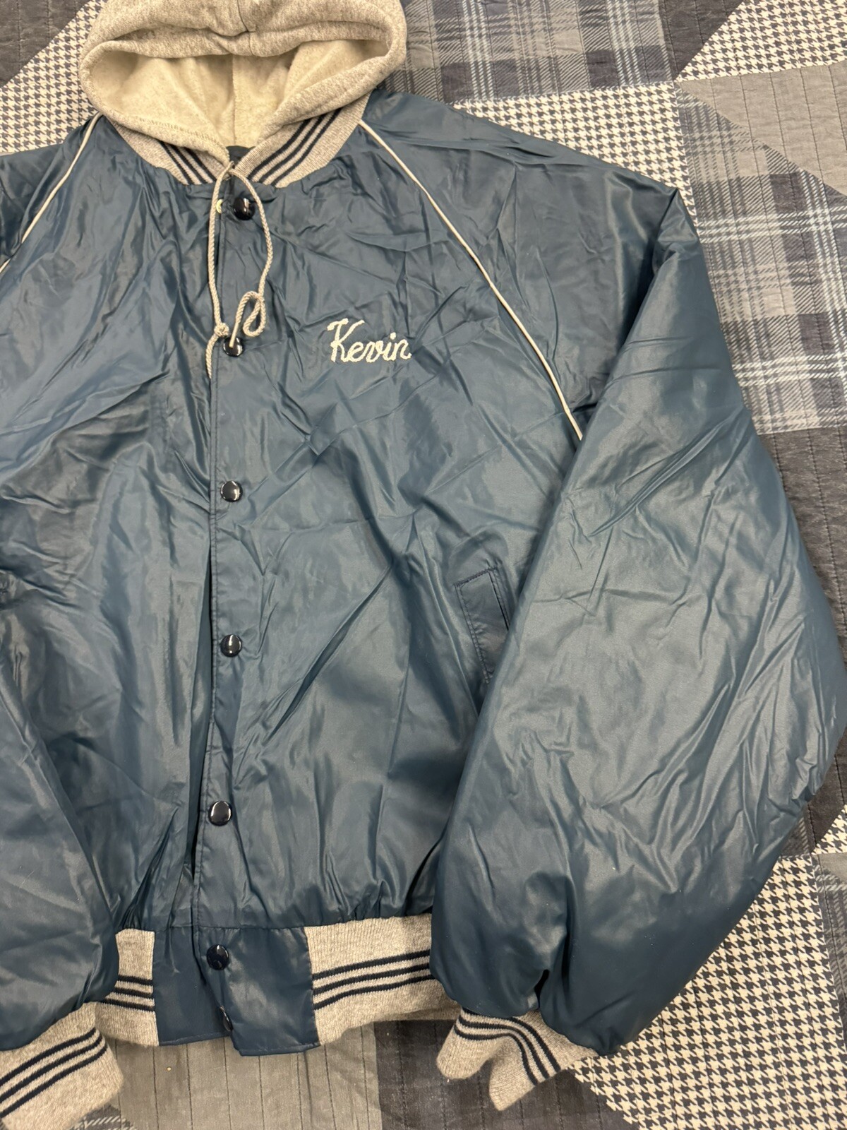 Picture 9 of 17