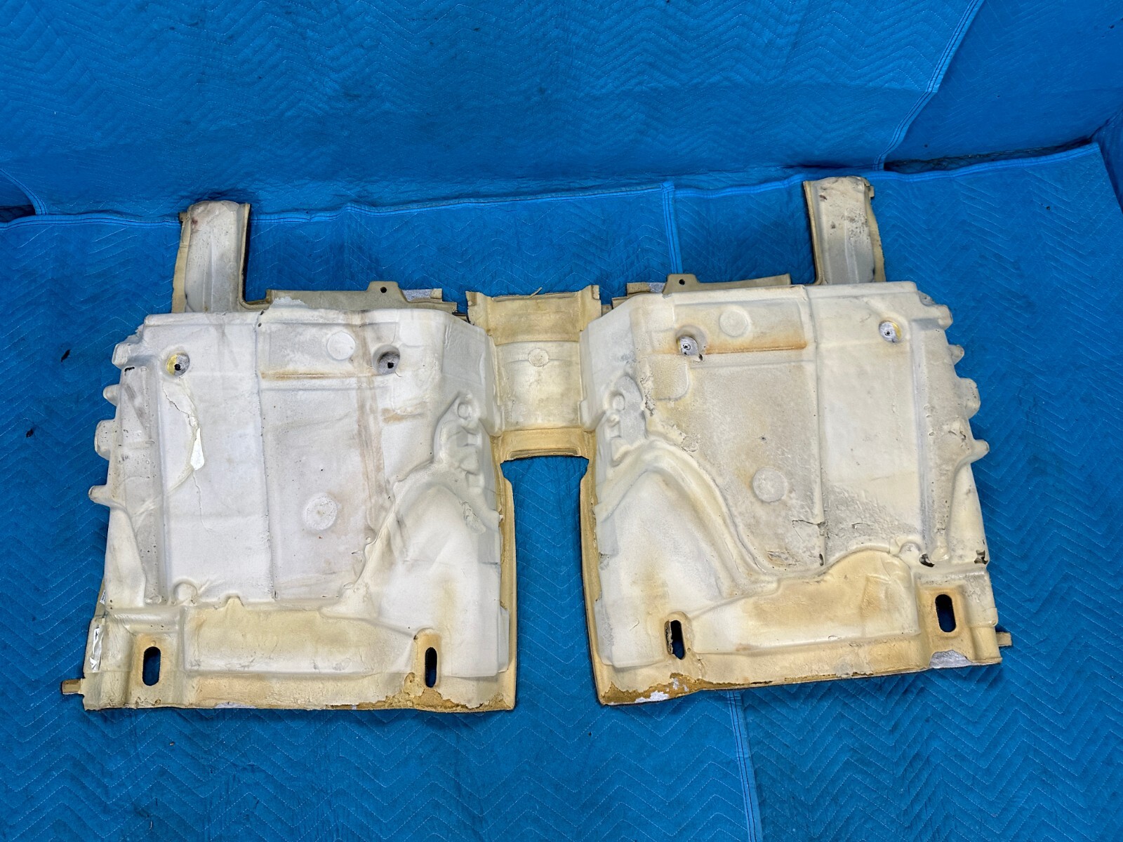 Bentley Continental Flying Spur Rear Floor Carpet Burnt 29k 2006-2012 OEM