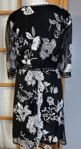 SHEIN Curve Woman’s Mini Dress 4XL White Floral Embroidery Black Mesh Boho Party - Picture 4 of 13