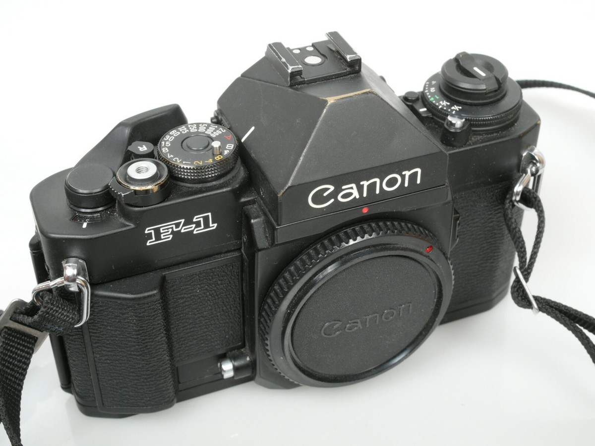 Canon F1 New SLR body + Finder FN s. gut + funktionsf Canon F1 New SLR body + Finder FN s. gut + funktionsf