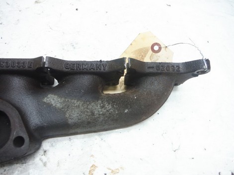 1999 VW PASSAT WAGON A/T EXHAUST MANIFOLD OEM 98 00 01 02 03 04 05 - Picture 3 of 11