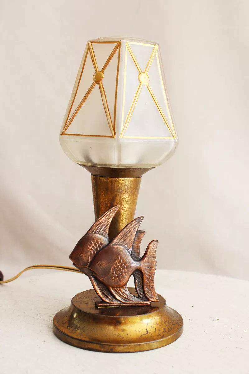 French table lamp outlet