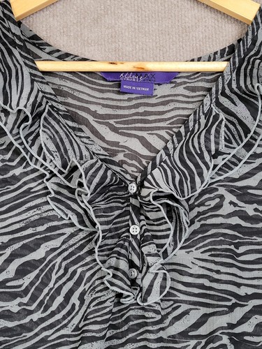 Miley Cyrus Max Chiffon Blouse Youth/Teen XL Animal Print Elastic Waist Top - Picture 2 of 12