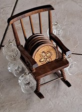 6 SCHNAPSGLÄSER / LIKÖRGLÄSER + UNTERSETZER MIT DEKORATIVER HALTERUNG TOP !!!!!!