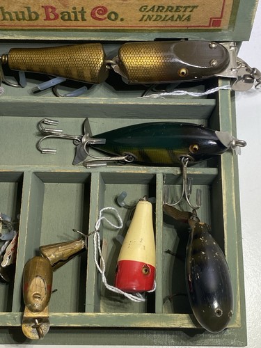Vintage Creek Chub Bait Co. Lures DigBat/wiggler/Baby Pike. W/Display Box New - Picture 3 of 20