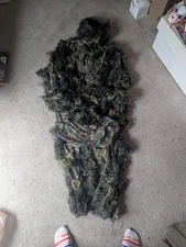 Red Rock Outdoor Gear Ghillie Woodland Camouflage Size 14-16 Large