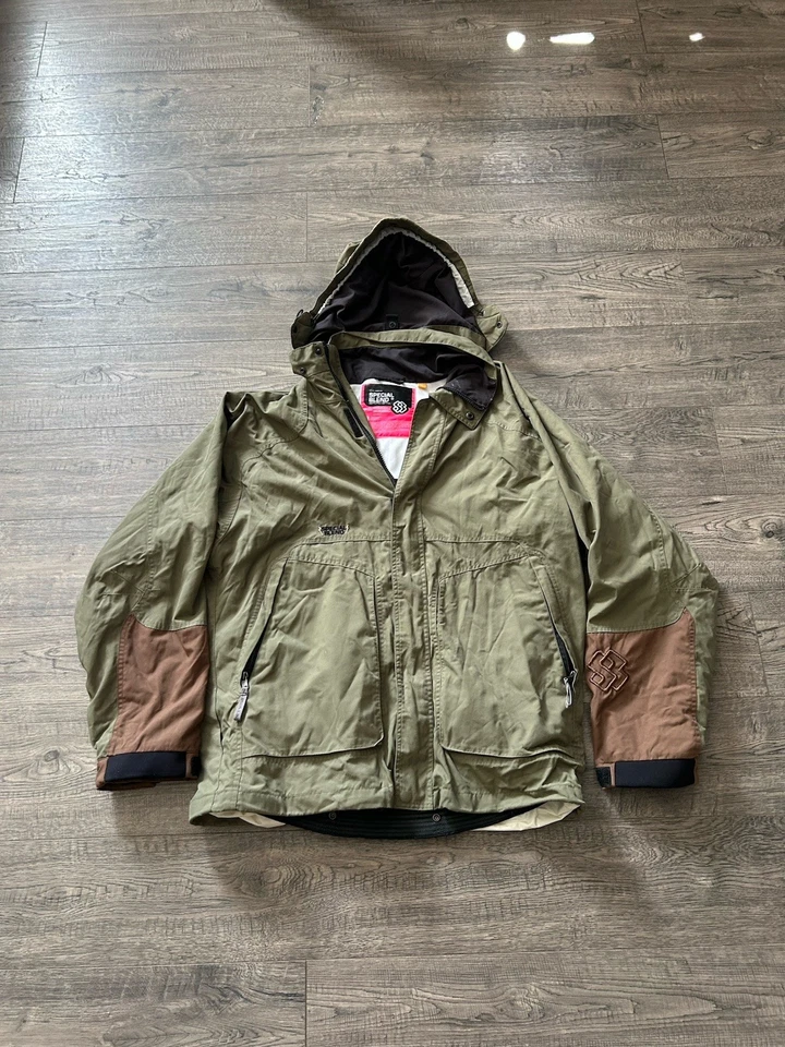 SPECIAL BLEND Men's Snow Jacket Removable Hoodie Tan Camo Size Medium - Image 2 of 4