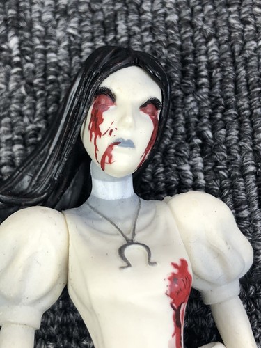 Alice American McGee Madness Returns Hysteria Alice Diamond Select 7" Figure - Bild 5 von 5