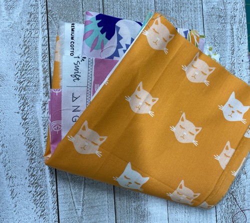 Cat 🐈⬛Lovers OekoTex Cotton Fabric Scraps Bundle Sewing Quilting EPP Hexies - Picture 2 of 14