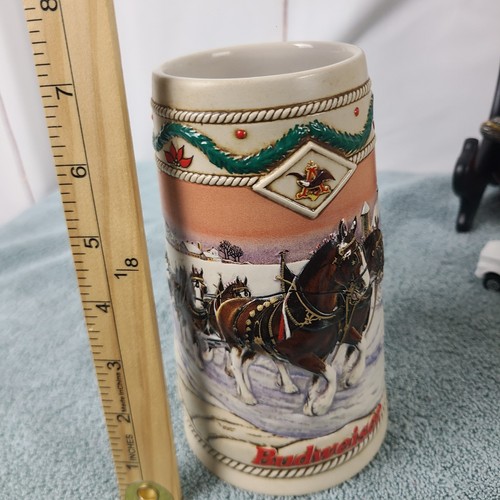 Budweiser Holiday Stein "American Homestead" Clydesdale Horses Collection 1996 - Picture 10 of 11