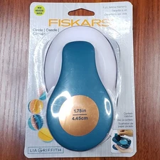 Fiskars Lia Griffith Circle 1.75" Lever Punch 127240-1001