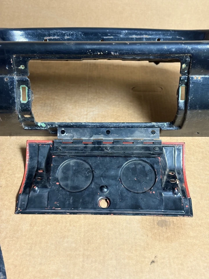 Chevrolet El Camino 1959/60, montaje de carcasa de tablero Impala original Bell Air 59. Foto 2 de 4