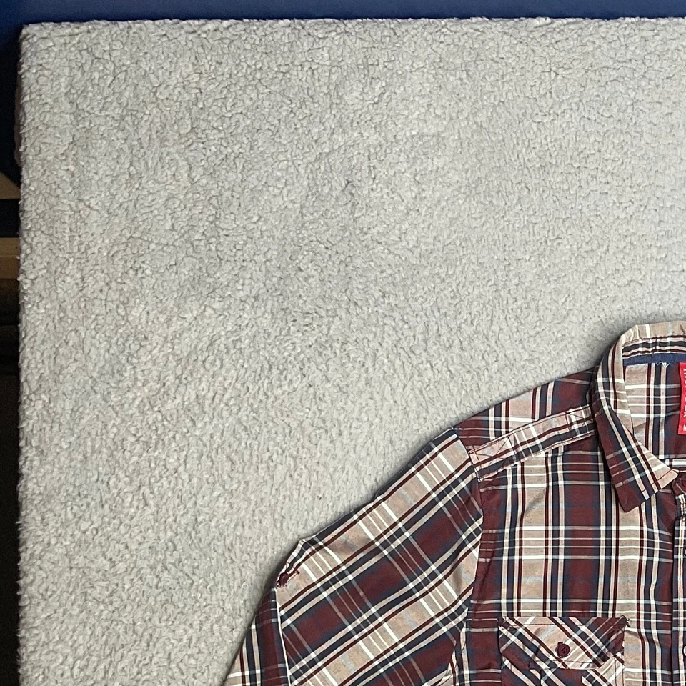 True Rock Red Plaid Long Sleeve Button Down Pockets Shirt Mens M - Image 4 of 4