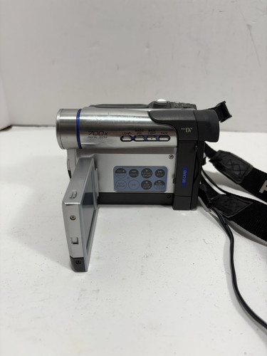 Panasonic PV-DV203D MiniDV Digital Video Camera Unit NUR ohne Akku ohne Ladegerät - Bild 2 von 11
