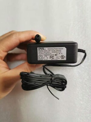 Stromversorgung Ladegerät Switching Adapter DVE DSA-15P-12 US 090090 9V 1A