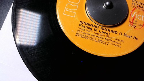 THE MAIN INGREDIENT-MAGIC SHOES /SPINNING AROUND/RCA 74-0456/MAIN SOURCE SAMPLE - Picture 7 of 7