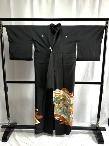 Vintage Japanese Silk kimono - Kuro tomesode with Beautiful motifs - Bild 3 von 14